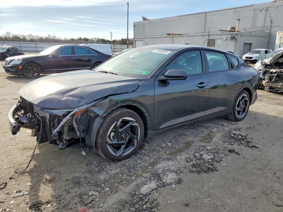 2025 KIA K4 — VIN 3KPFU4DE8SE187283