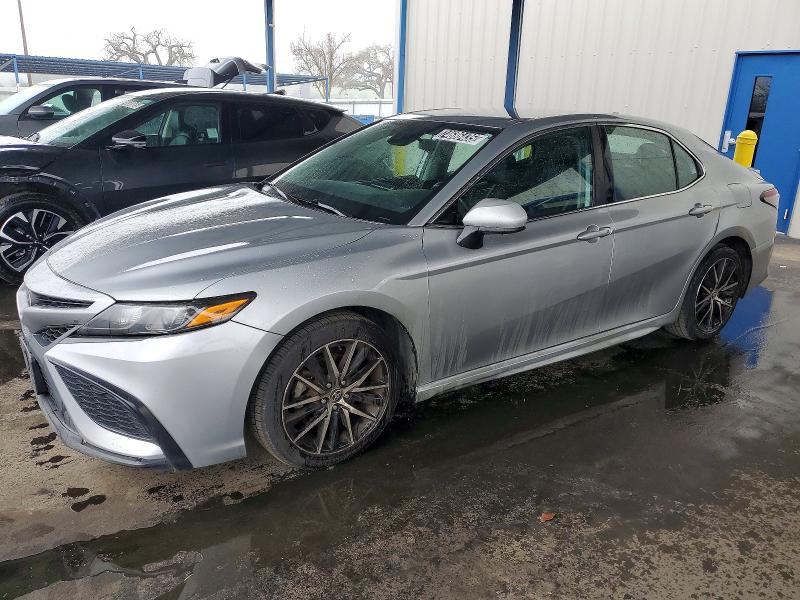 2021 TOYOTA CAMRY SE — VIN 4T1G11AK5MU404956