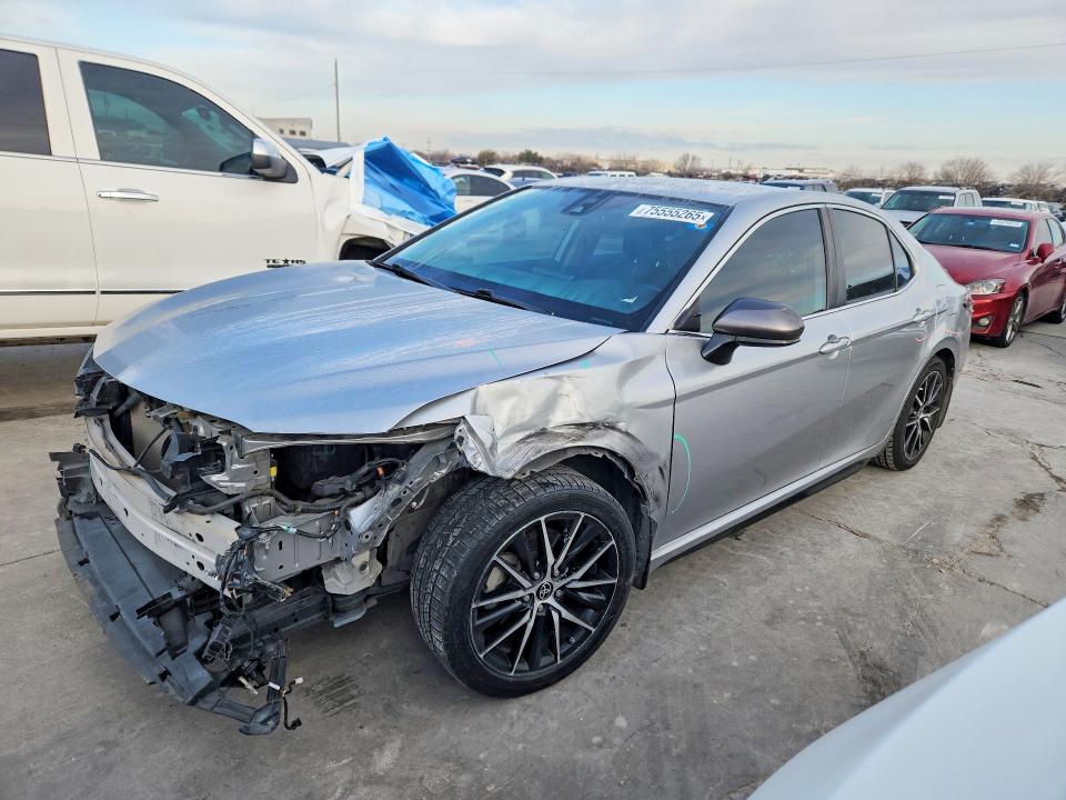 2021 TOYOTA CAMRY SE — VIN 4T1G11AK3MU590626