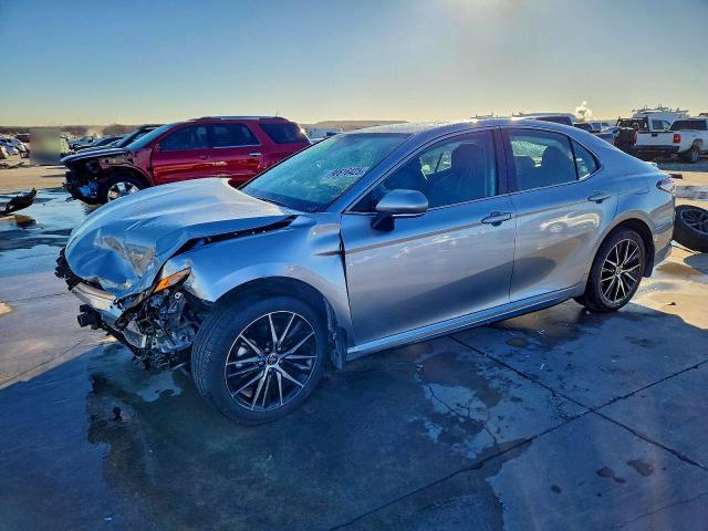 2024 TOYOTA CAMRY SE — VIN 4T1G11AK5RU854808
