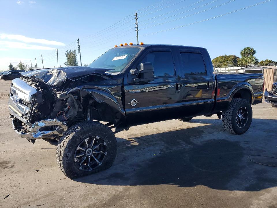 2015 FORD F250 SUPER — VIN 1FT7W2BT0FEC21447