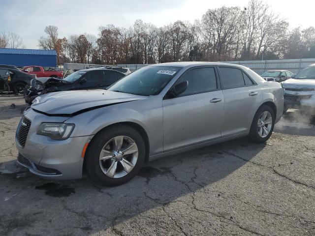 2018 CHRYSLER 300 TOURIN — VIN 2C3CCAAG6JH234263