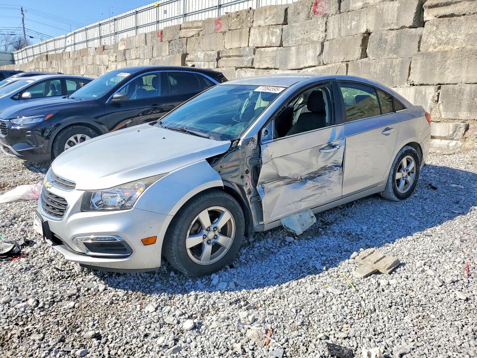 2015 CHEVROLET CRUZE — VIN 1G1PC5SB1F7271367