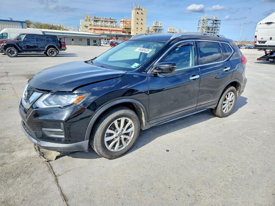 2017 NISSAN ROGUE — VIN KNMAT2MT6HP550124