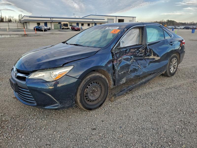 2015 TOYOTA CAMRY — VIN 4T4BF1FK8FR515837