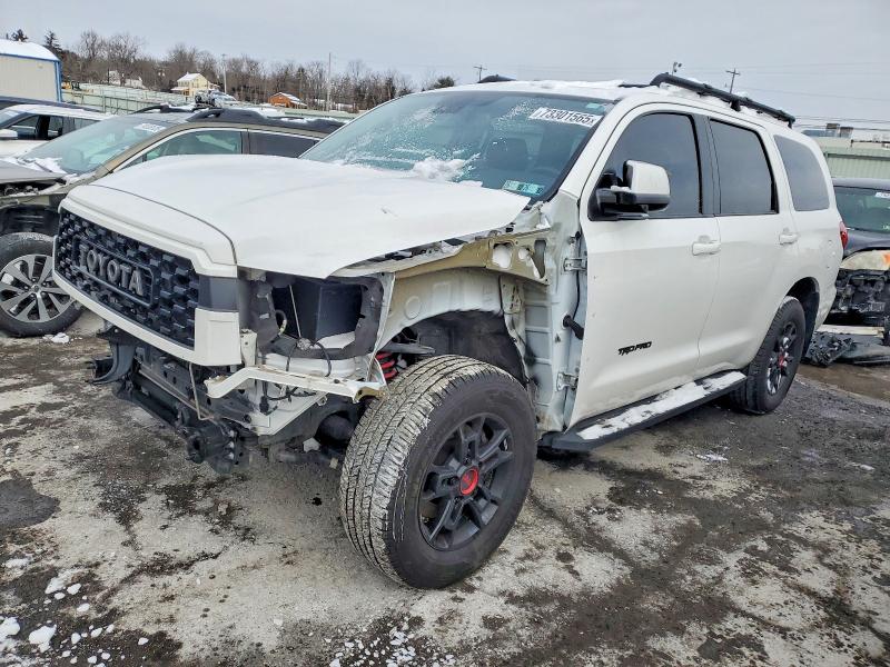 2020 TOYOTA SEQUOIA — VIN 5TDBY5G12LS175638