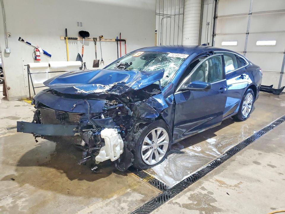 2020 CHEVROLET MALIBU LT — VIN 1G1ZD5ST9LF055685