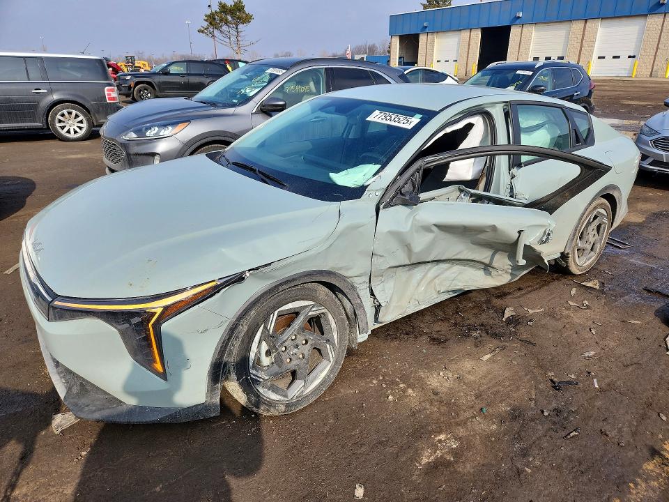 2025 KIA K4 — VIN 3KPFU4DE3SE192729