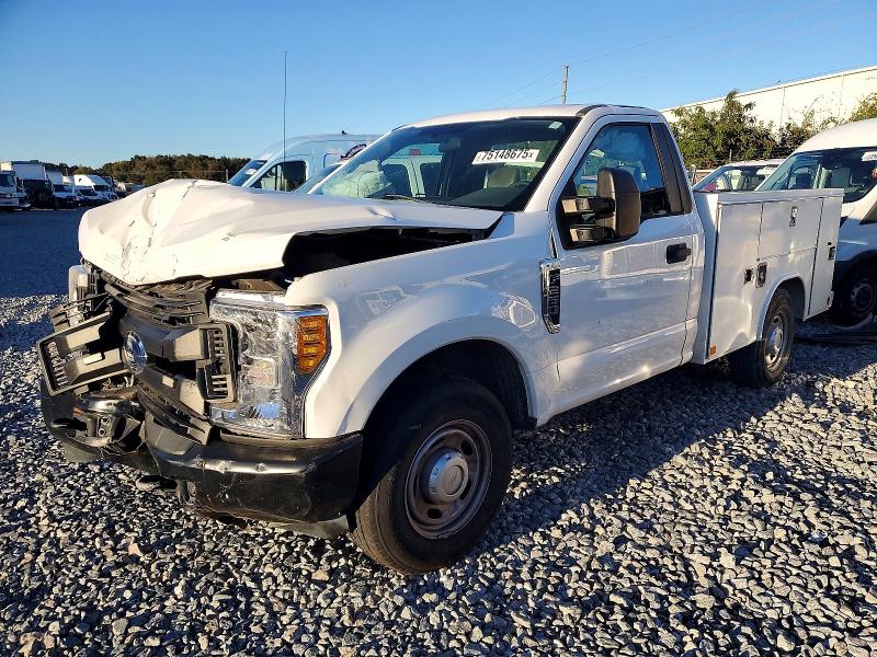 2017 FORD F250 SUPER — VIN 1FDBF2A60HEE65281