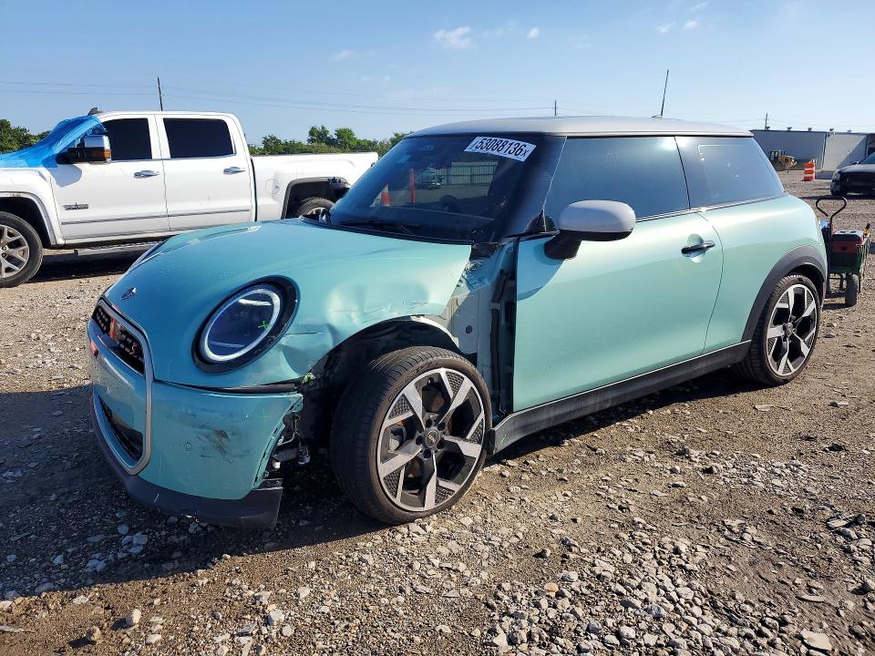 2025 MINI COOPER — VIN WMW23GD02S2W71547