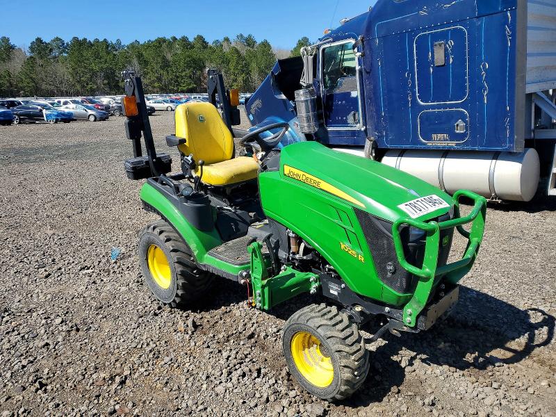 2022 JOHN DEERE 1025R — VIN 1LV1025RVNN847468