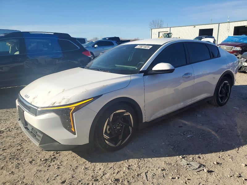 2025 KIA K4 — VIN 3KPFU4DE3SE017302