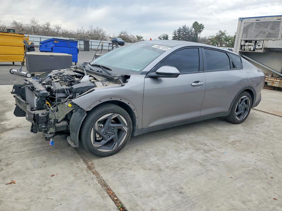 2025 KIA K4 — VIN 3KPFU4DE8SE071453