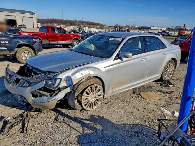 2022 CHRYSLER 300 TOURIN — VIN 2C3CCASG0NH159256