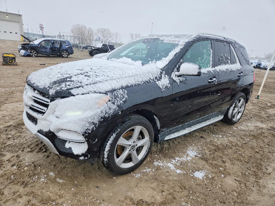 2017 MERCEDES-BENZ 350 — VIN 4JGDA5JB0HA930946