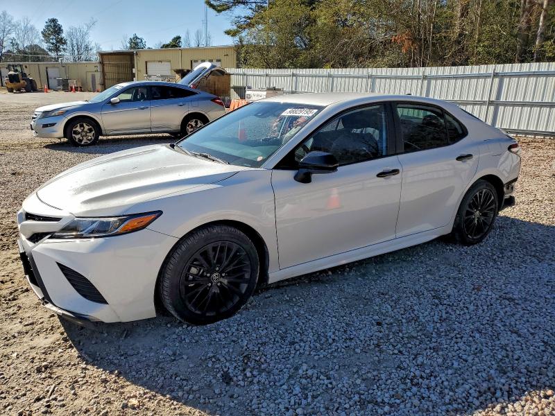 2020 TOYOTA CAMRY SE — VIN 4T1G11AK8LU376987