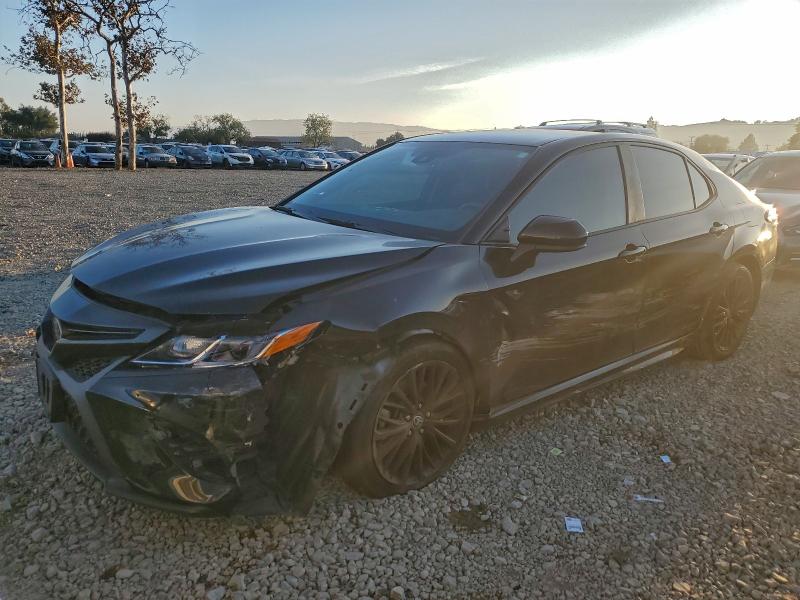 2020 TOYOTA CAMRY SE — VIN 4T1G11AK7LU372817