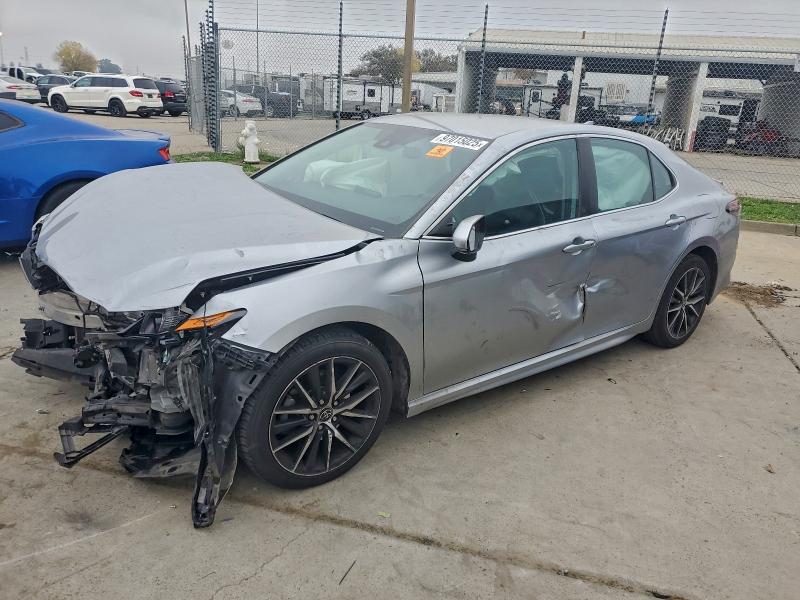 2021 TOYOTA CAMRY SE — VIN 4T1G11AKXMU529239
