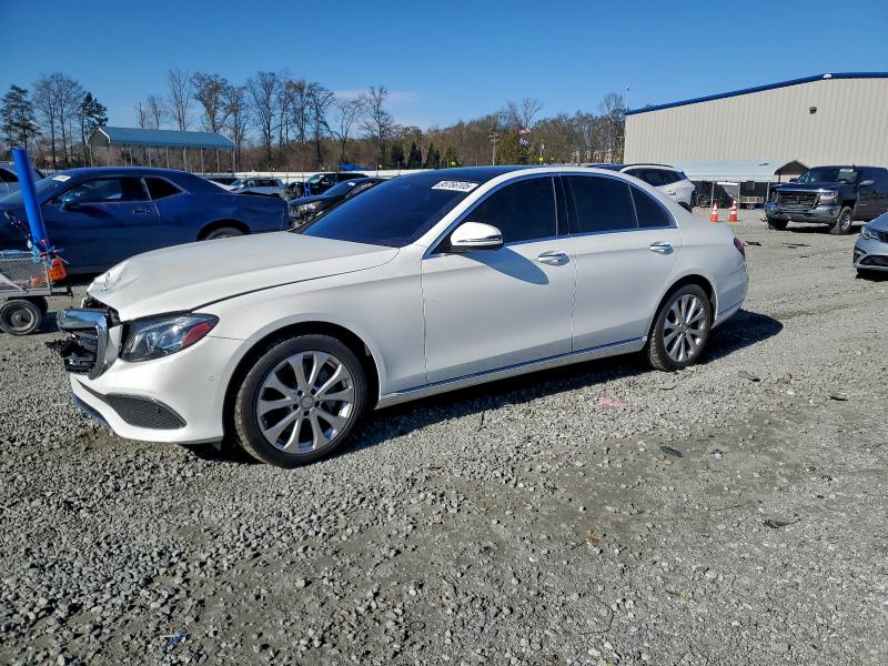 2017 MERCEDES-BENZ E 300 4MAT — VIN WDDZF4KB5HA077910