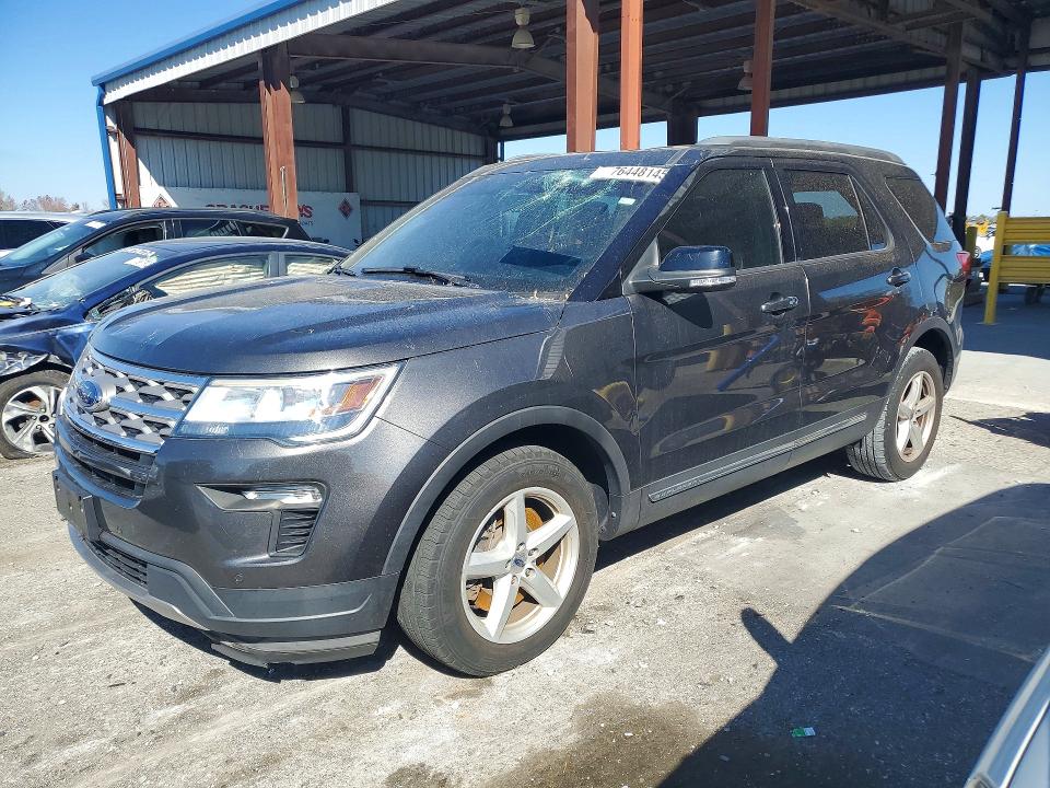 2018 FORD EXPLORER X — VIN 1FM5K7D81JGA76856