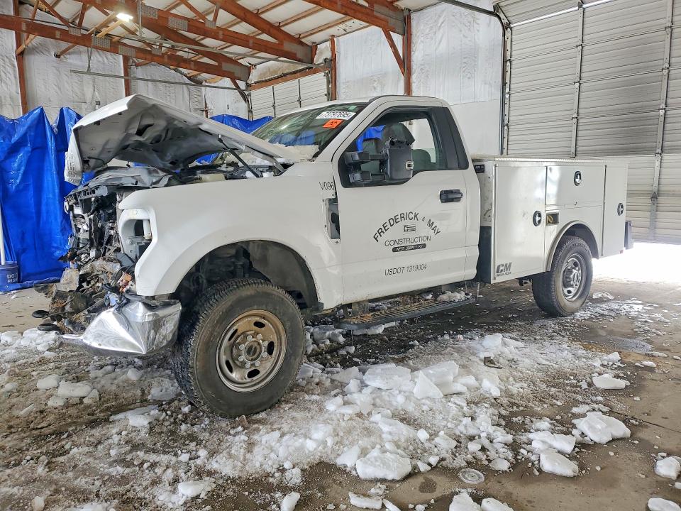 2022 FORD F250 SUPER — VIN 1FDBF2B6XNEF13993
