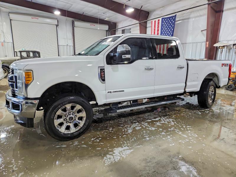 2017 FORD F250 SUPER — VIN 1FT7W2BT9HEB57511