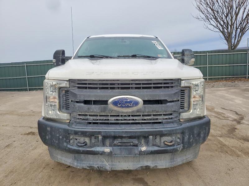 2019 FORD F250 SUPER — VIN 1FT7W2B65KEE24192