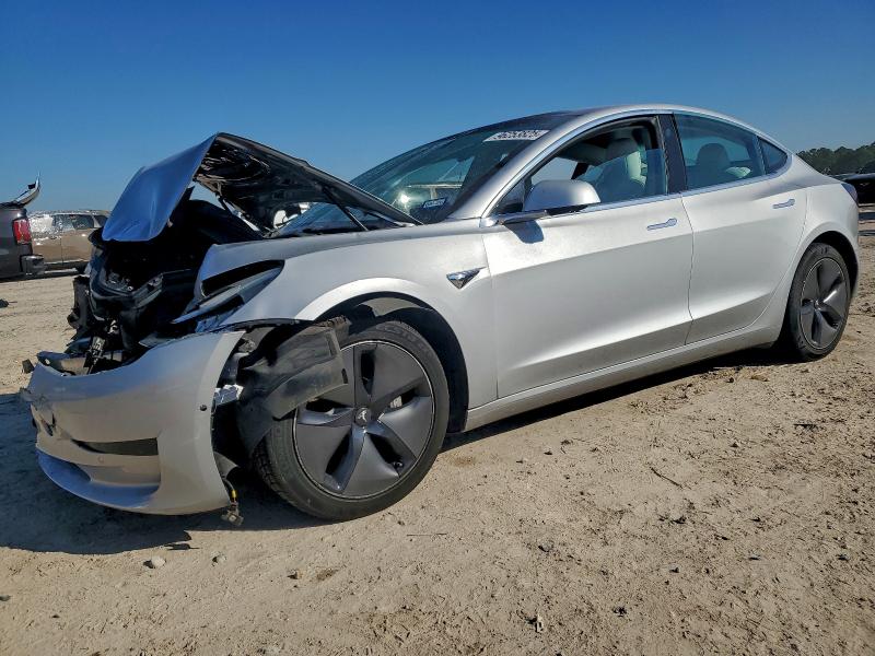 2018 TESLA MODEL 3 — VIN 5YJ3E1EB6JF085766