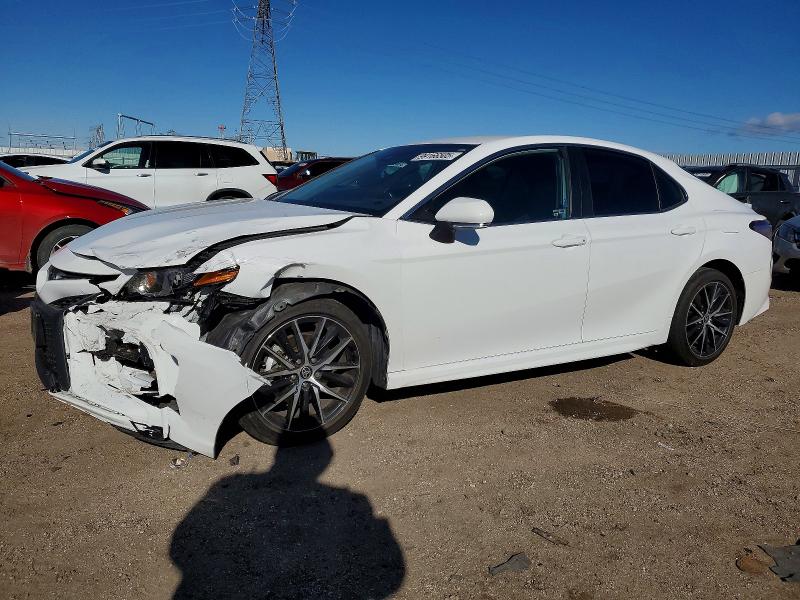 2022 TOYOTA CAMRY — VIN 4T1G11AK3NU715397