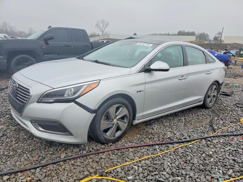 2016 HYUNDAI SONATA HYB — VIN KMHE34L18GA027925