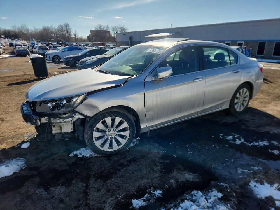 2015 HONDA ACCORD — VIN 1HGCR2F87FA018446