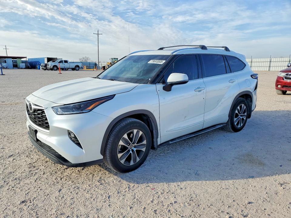 2021 TOYOTA HIGHLANDER — VIN 5TDGZRAH1MS063964