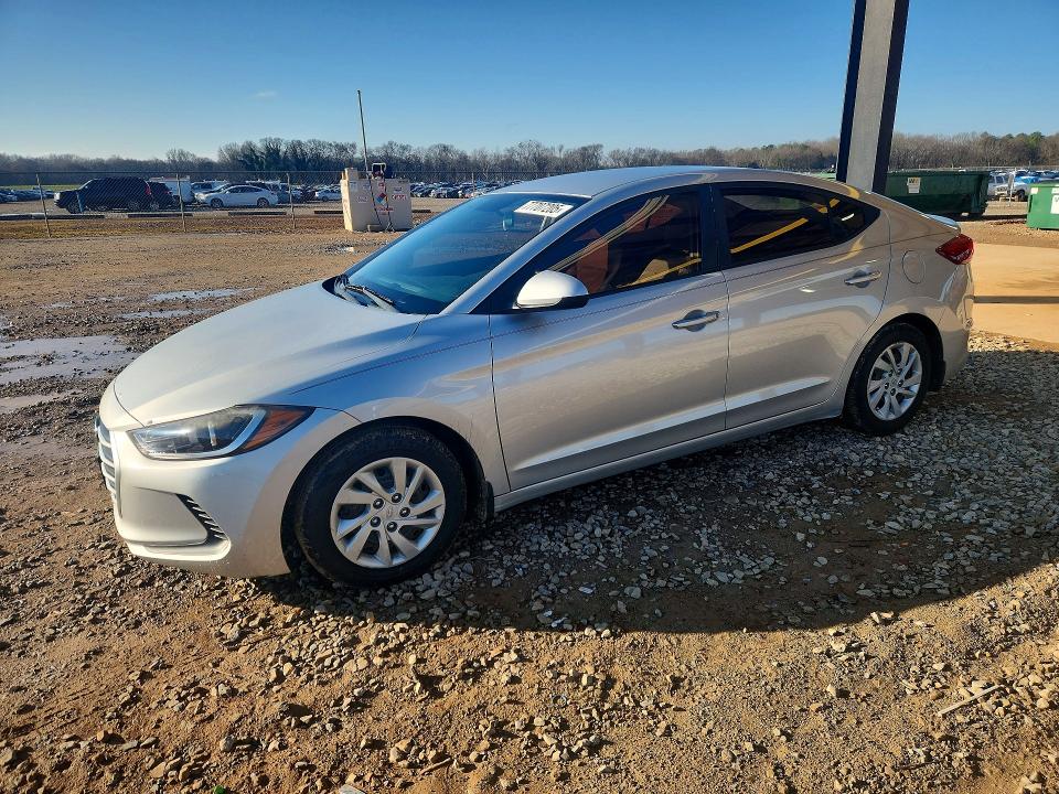 2018 HYUNDAI ELANTRA — VIN 5NPD74LF2JH247593