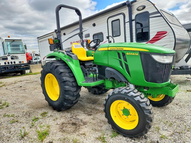 1LV4044MTKK107147