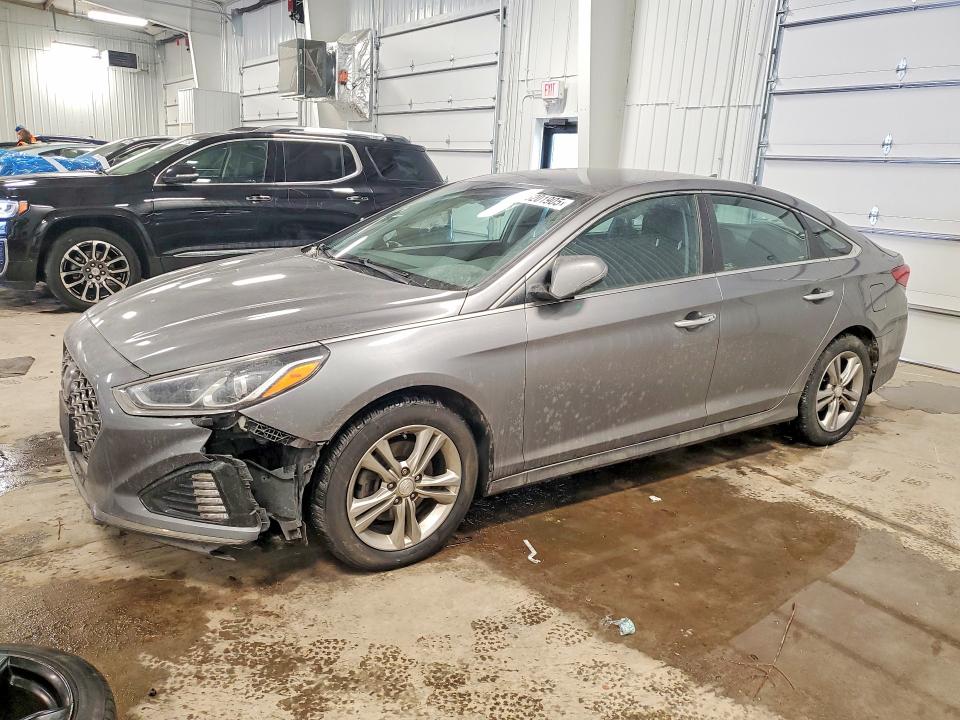 2019 HYUNDAI SONATA LIM — VIN 5NPE34AF0KH821368