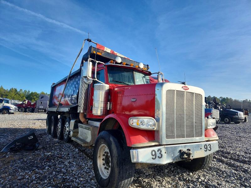2021 PETERBILT 389 — VIN 1NPXLPEX1MD760126