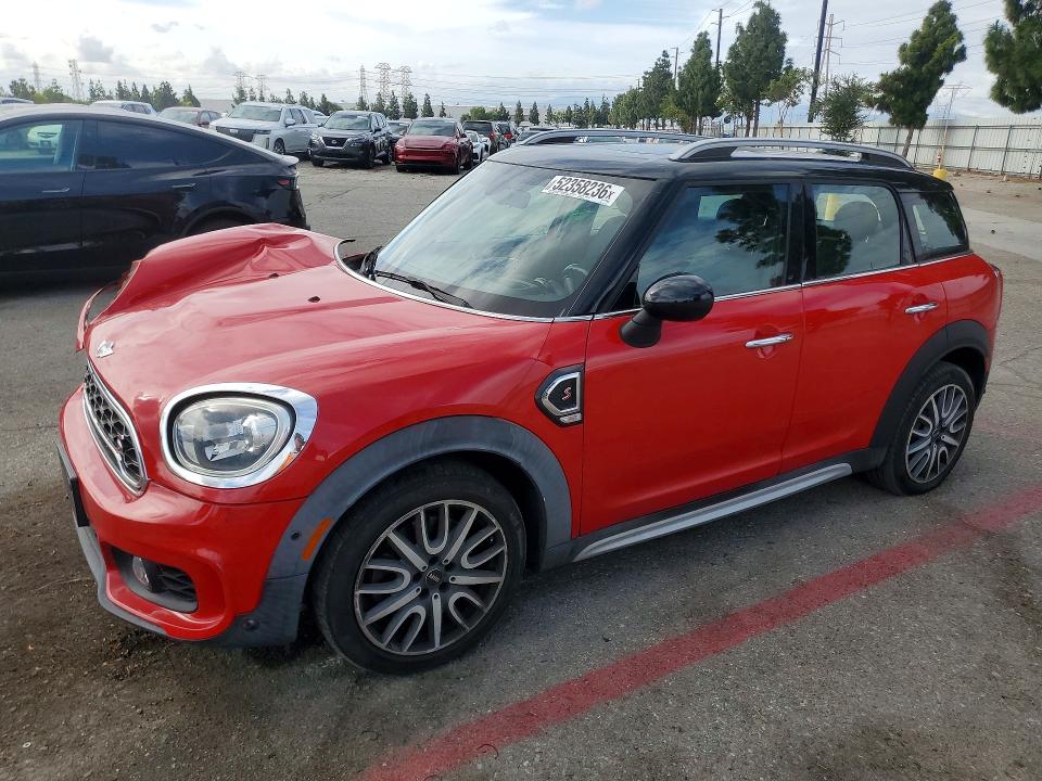 2018 MINI COOPER — VIN WMZYT3C3XJ3E93917