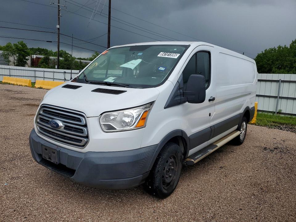 1FTYR1ZM1JKB32226