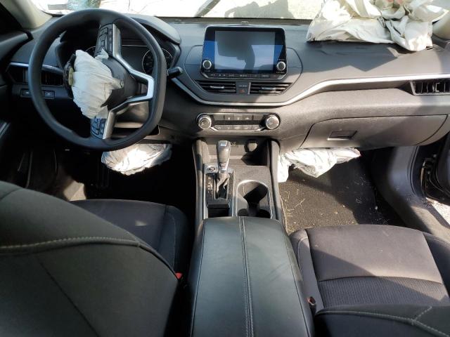 1N4BL4DV9NN384650
