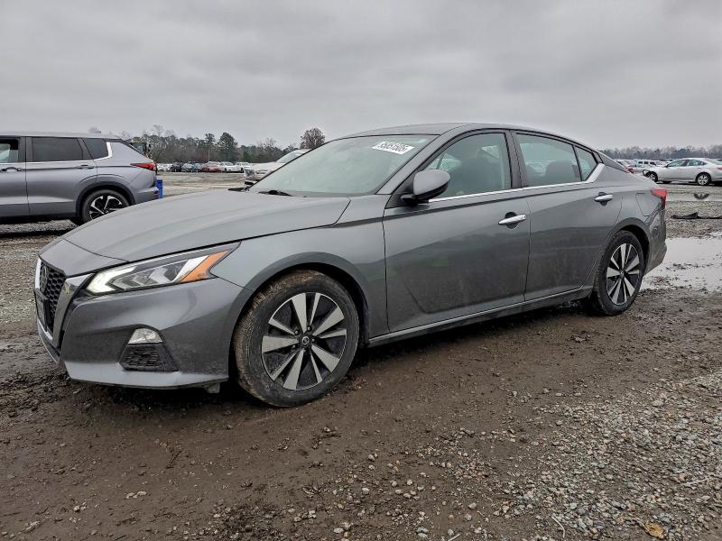 2022 NISSAN ALTIMA SV — VIN 1N4BL4DV8NN406508