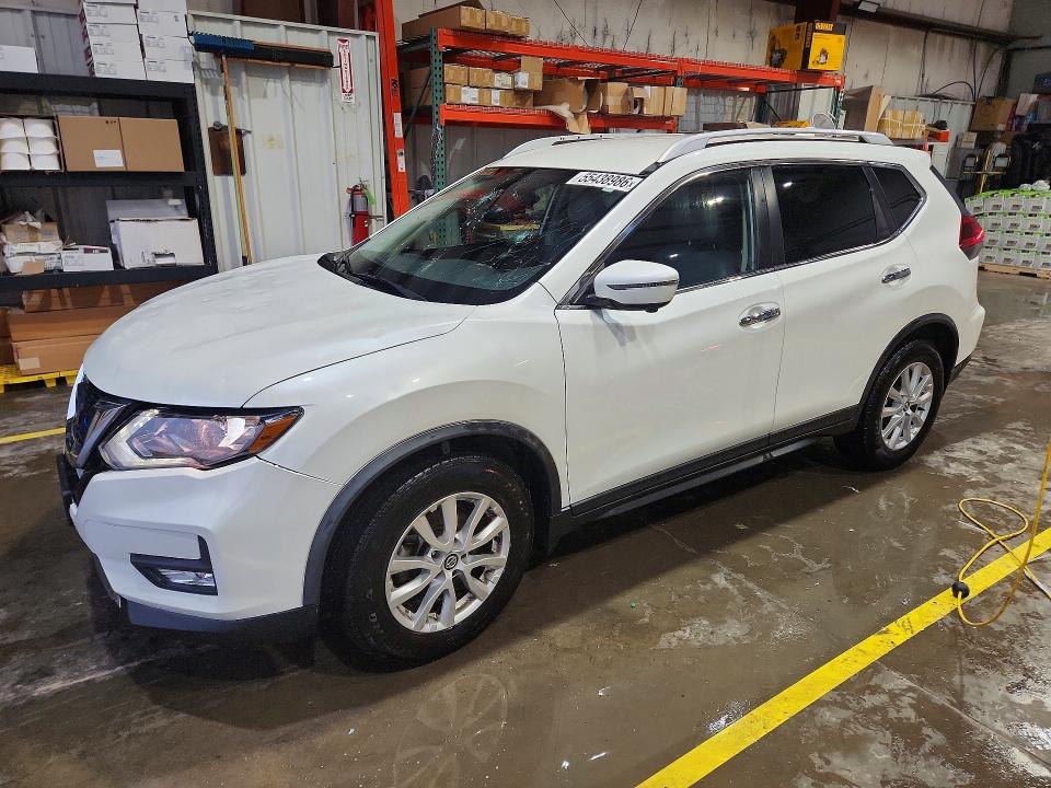 2018 NISSAN ROGUE — VIN KNMAT2MT8JP534190
