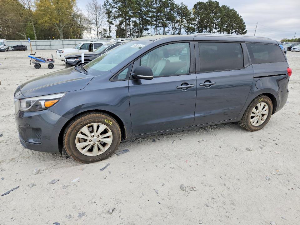 2016 KIA SEDONA — VIN KNDMB5C11G6215679