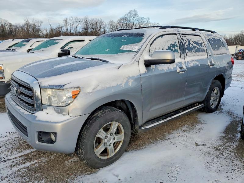 2011 TOYOTA SEQUOIA SR — VIN 5TDBY5G13BS052266
