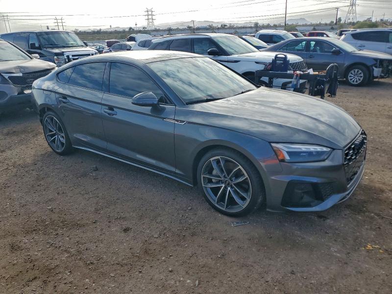 WAUDACF5XRA110450