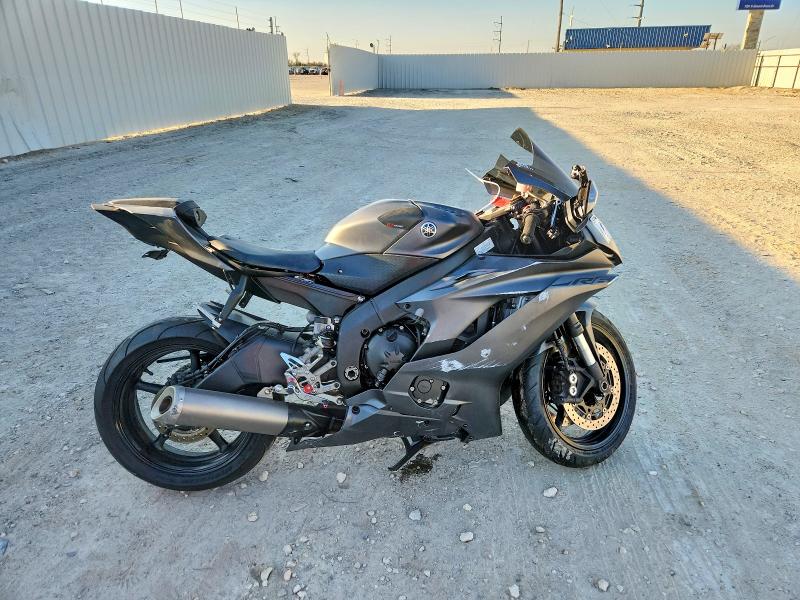 2018 YAMAHA YZFR6 — VIN JYARJ28E9JA003289