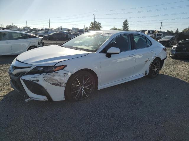 2022 TOYOTA CAMRY SE — VIN 4T1G11AK1NU068238