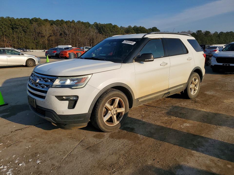 2018 FORD EXPLORER X — VIN 1FM5K7D89JGC81065