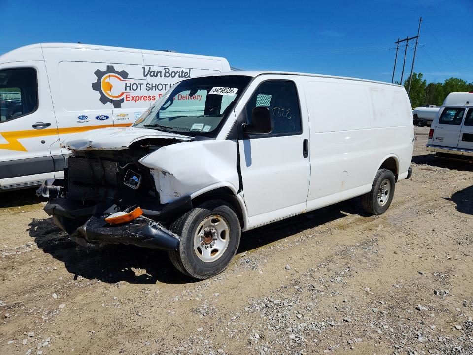 2016 CHEVROLET EXPRESS G2500 — VIN 1GCWGAFF2G1333330