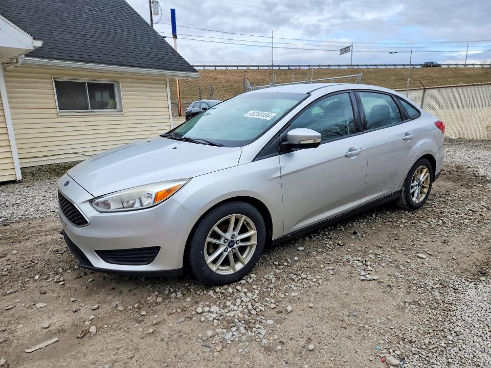 2016 FORD FOCUS — VIN 1FADP3F2XGL215598