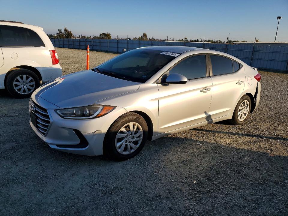 2017 HYUNDAI ELANTRA — VIN 5NPD74LF5HH129418